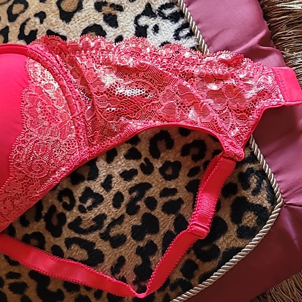 Bra - Picture 2 of 7